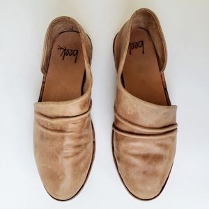 beek Egret Saddle Cut-out Bootie